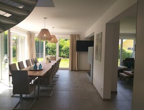 House | Dining - Xxl Familienferienhaus (Rechlin)