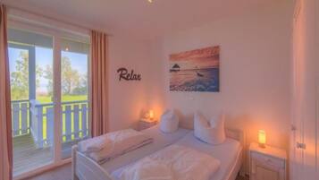 Apartment | 1 bedroom, individually furnished, bed sheets