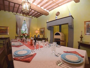 House | Dining