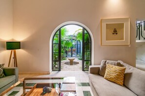 Smart TV - Casa 54 Montejo - Downtown & Culture by LAHOS (Mérida)