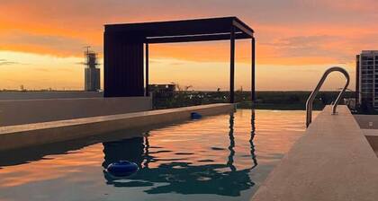 Aposento - Private pool, gym & panoramic rooftop by LAHOS