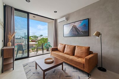 Stylish Apartment Near Malls & Siglo XXI by LAHOS