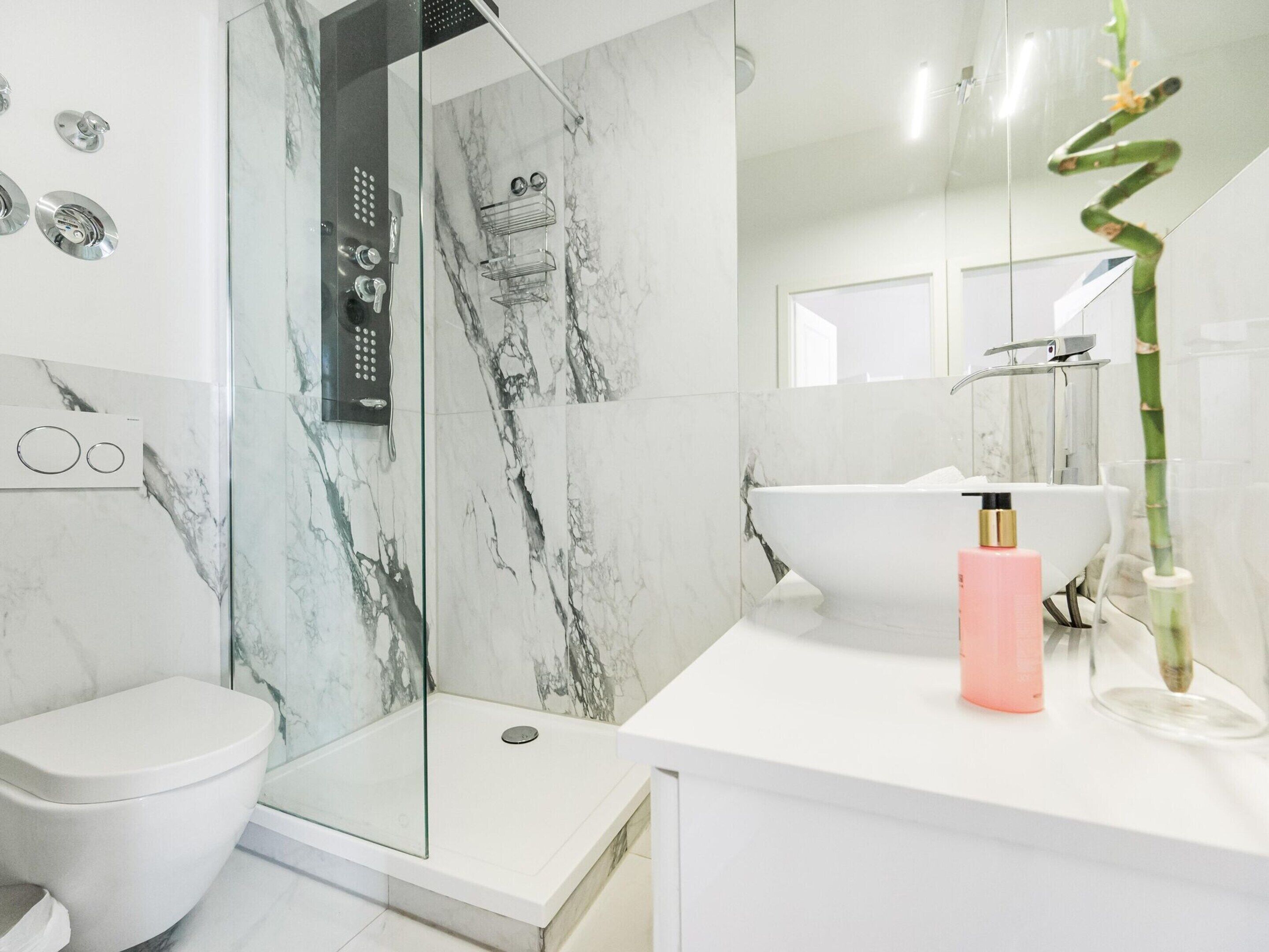 Apartment | Badezimmer