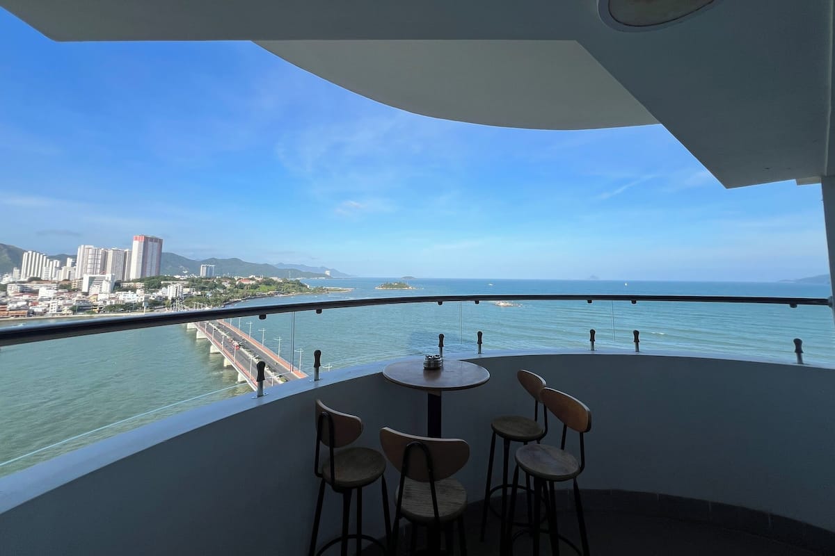 Family Apartment, 4 Bedrooms, Balcony, Beach View | Balcony view