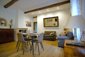 House | Living room