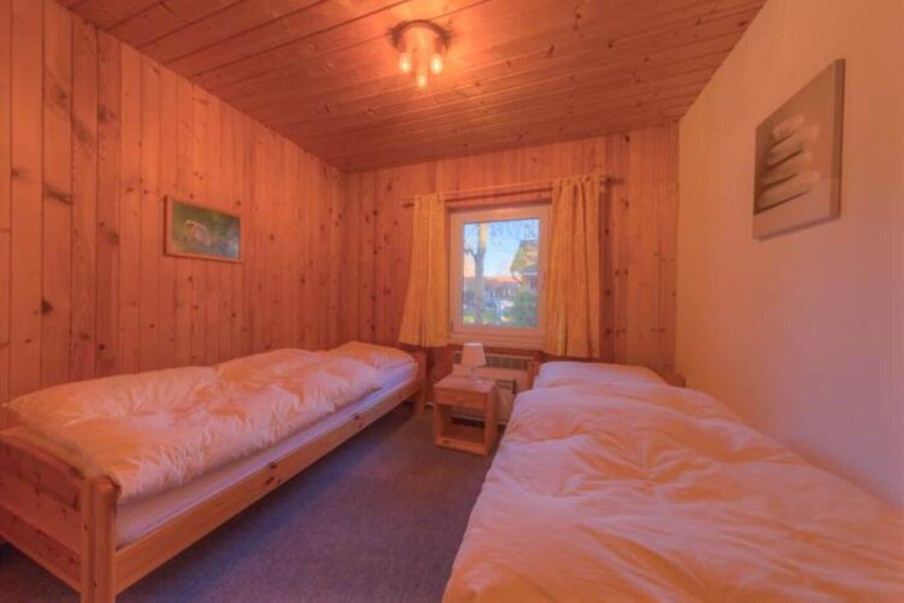 House | 3 bedrooms, individually furnished