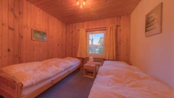 House | 3 bedrooms, individually furnished