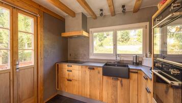House | Private kitchen | Electric kettle, high chair