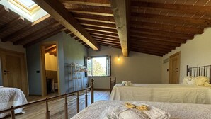 Villa - House in Tuscany Near Pisa & Lucca (Lucca)