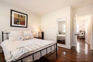 3 bedrooms, iron/ironing board, travel cot, WiFi