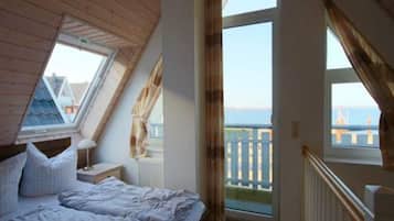 Apartment | 3 bedrooms, individually furnished, bed sheets