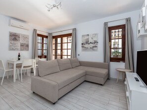 Living area - Valleverde - Apartment In Mijas. Free Wifi (Mijas)