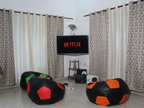 Interior - the CLEANest & GREENest home @ Mussoorie Rd; w/ Parking, WiFi, BBQ, Bonfire, etc (Dehradun)