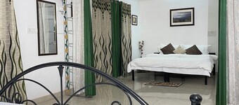 the CLEANest & GREENest home @ Mussoorie Rd; w/ Parking, WiFi, BBQ, Bonfire, etc