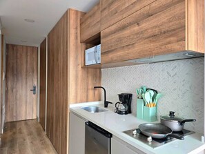 Studio (315) | Rideaux occultants, fer et planche à repasser, Wi-Fi gratuit