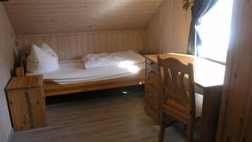 3 bedrooms, individually furnished