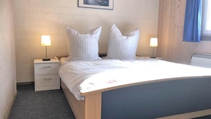 3 habitaciones y muebles diferentes 