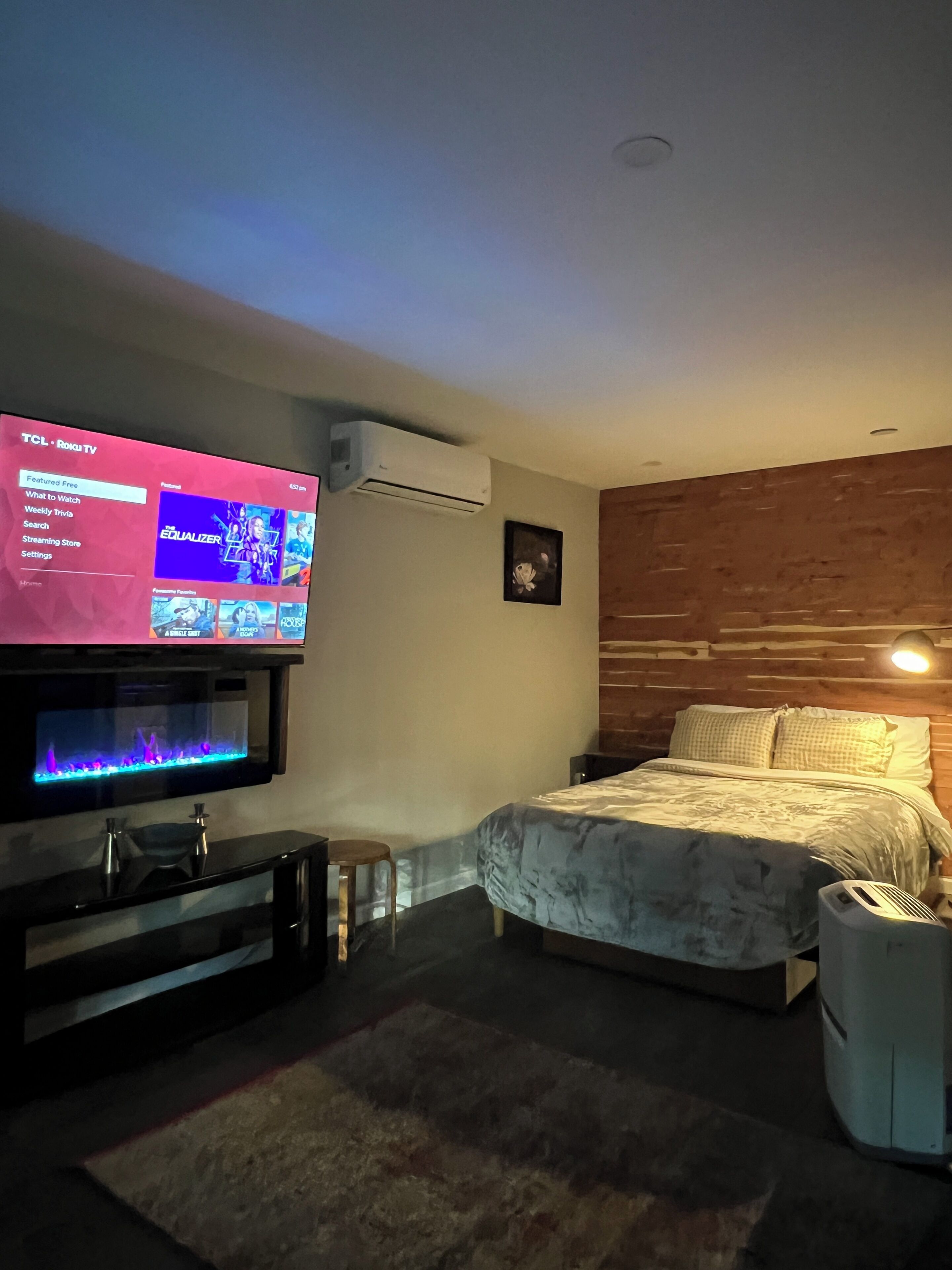 1 habitación, tabla de planchar con plancha, wifi y ropa de cama 