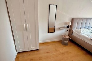 1 camera, ferro/asse da stiro, Wi-Fi, lenzuola