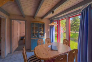 Unclassified image, 4 of 16, button - Gemutliches Ferienhaus im Skandinavischen Stil (Mirow)