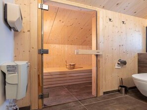 Chalet | Kylpyhuone