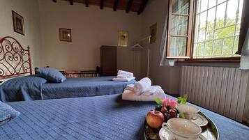 2 bedrooms, individually furnished, bed sheets