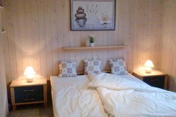 House | 3 bedrooms, individually furnished