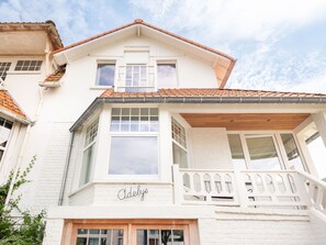 Exterior - Villa in Koksijde Near the Sea (Koksijde)