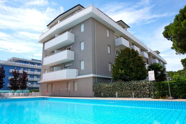 Apartament | Piscina | Piscina a l'aire lliure