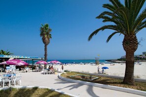 Beach nearby - Villa Primasol by Villa Plus (Punta Prima)