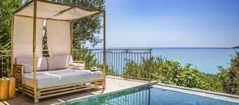 Villa Kalou Cottage by Villa Plus