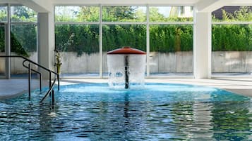 Apartment | Pool | Outdoor pool