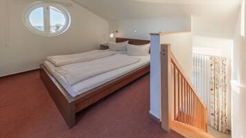 Apartemen | 1 kamar tidur dan dilengkapi dengan perabotan berbeda-beda