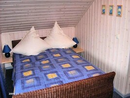 3 habitaciones y muebles diferentes 