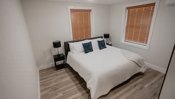 2 quartos, ferros/tábuas de passar roupa, Wi-Fi, roupa de cama