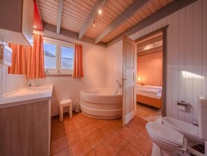 House | Bathroom - Ferienhaus mit Terrasse und Balkon (Rechlin)
