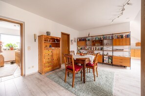 Apartment | Dining - Flat in Birlenbach Near Laurenburg Castle (Birlenbach)