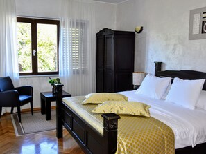 Villa | 5 habitaciones, muebles diferentes y tabla de planchar con plancha 