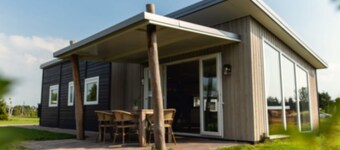 ウェルカミング ホリデー ホーム ウィズ ガーデン