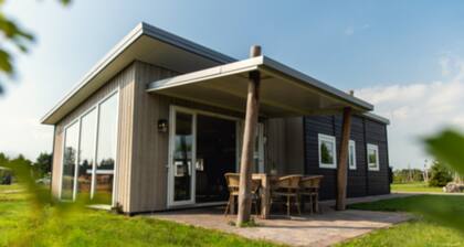 Welcoming Holiday Home With Garden