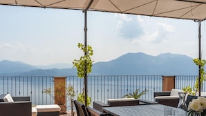 Unclassified image, 2 of 42, button - Oggebbio Getaway With Views (Oggebbio)