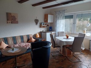 Apartment | Dining