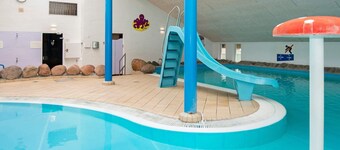 6 Person Holiday Park Home in Hemmet