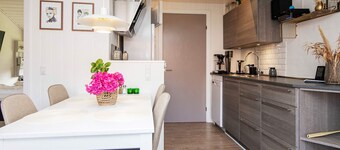 6 Person Holiday Park Home in Hemmet
