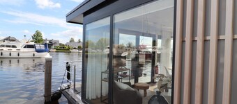 Houseboat in Lemmer With Harbor Views