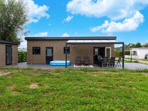 House | Exterior - Holiday Home in Molenschot Near Nature Reserves (Molenschot)