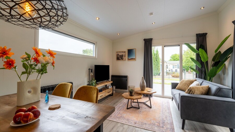 Holiday Home in Molenschot Near Nature Reserves