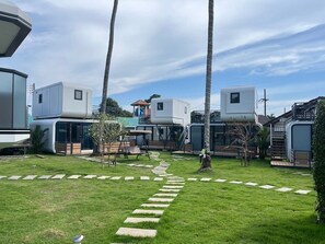 Garden - Space House Hotel Phuket (Rawai)