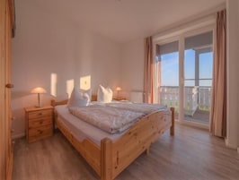 1 bedroom, individually furnished, bed sheets