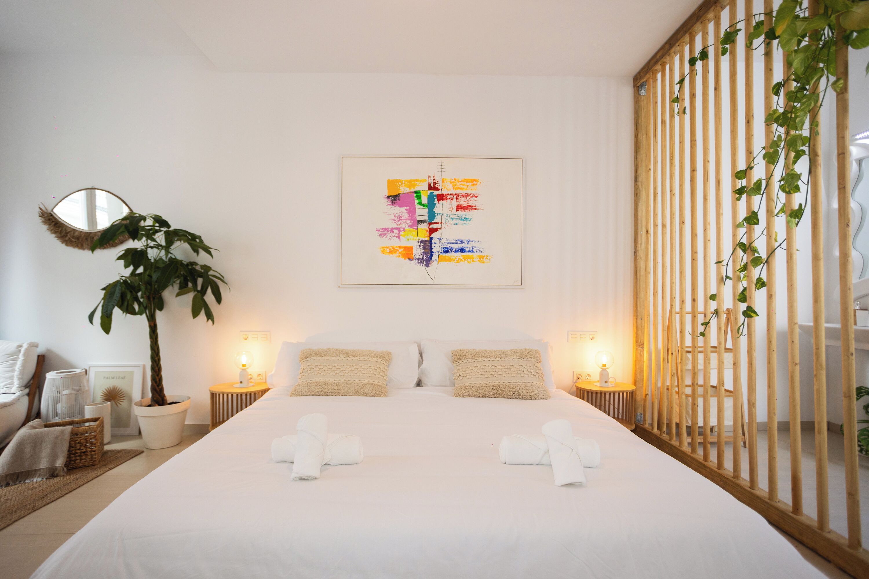 Deluxe Villa, City View | 5 bedrooms, blackout curtains, soundproofing, iron/ironing board